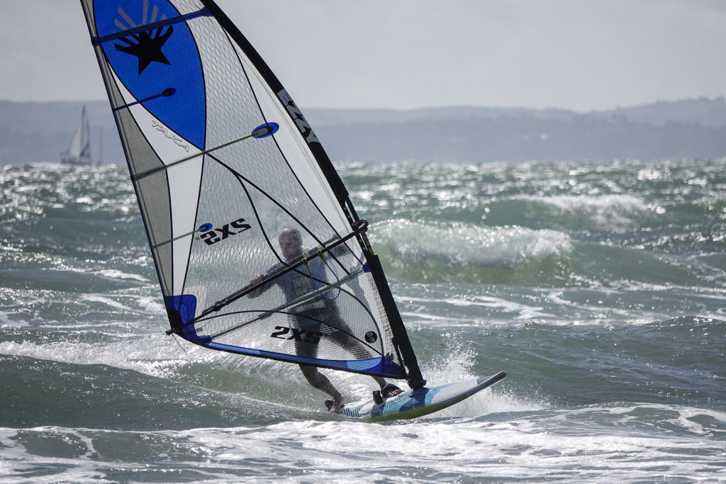 TESTED // Quatro Power 105 @ West Wittering - 2XS